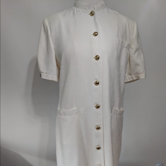 Patchington white midi with gold buttons . - Picture 1 of 5
